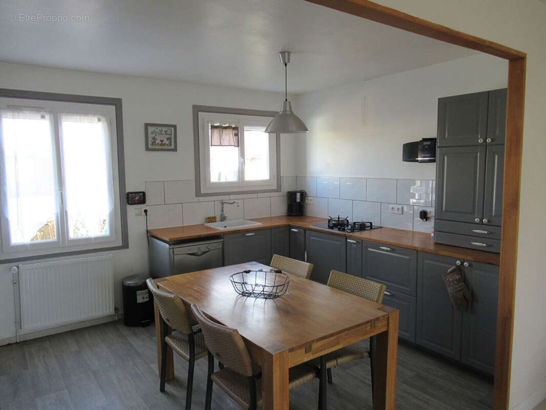 Maison à PARAY-LE-MONIAL