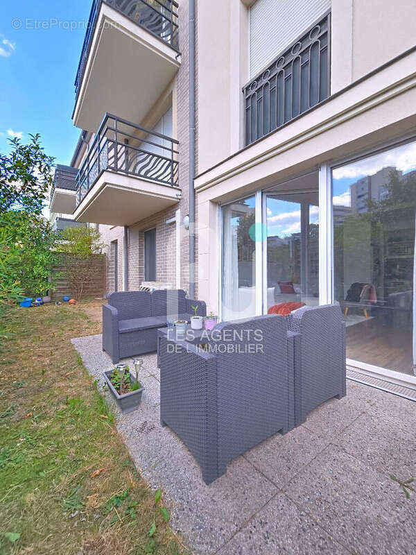 Appartement à GENNEVILLIERS