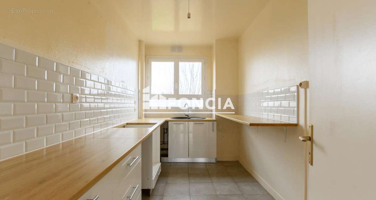 Appartement à LE PLESSIS-TREVISE