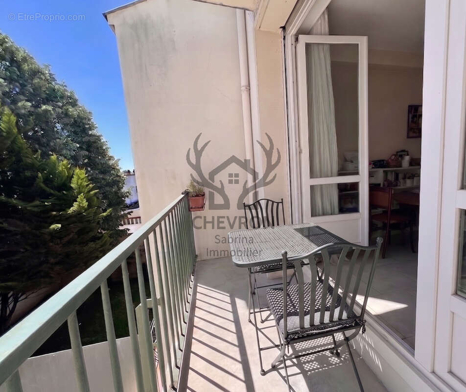 Appartement à CHARLEVILLE-MEZIERES