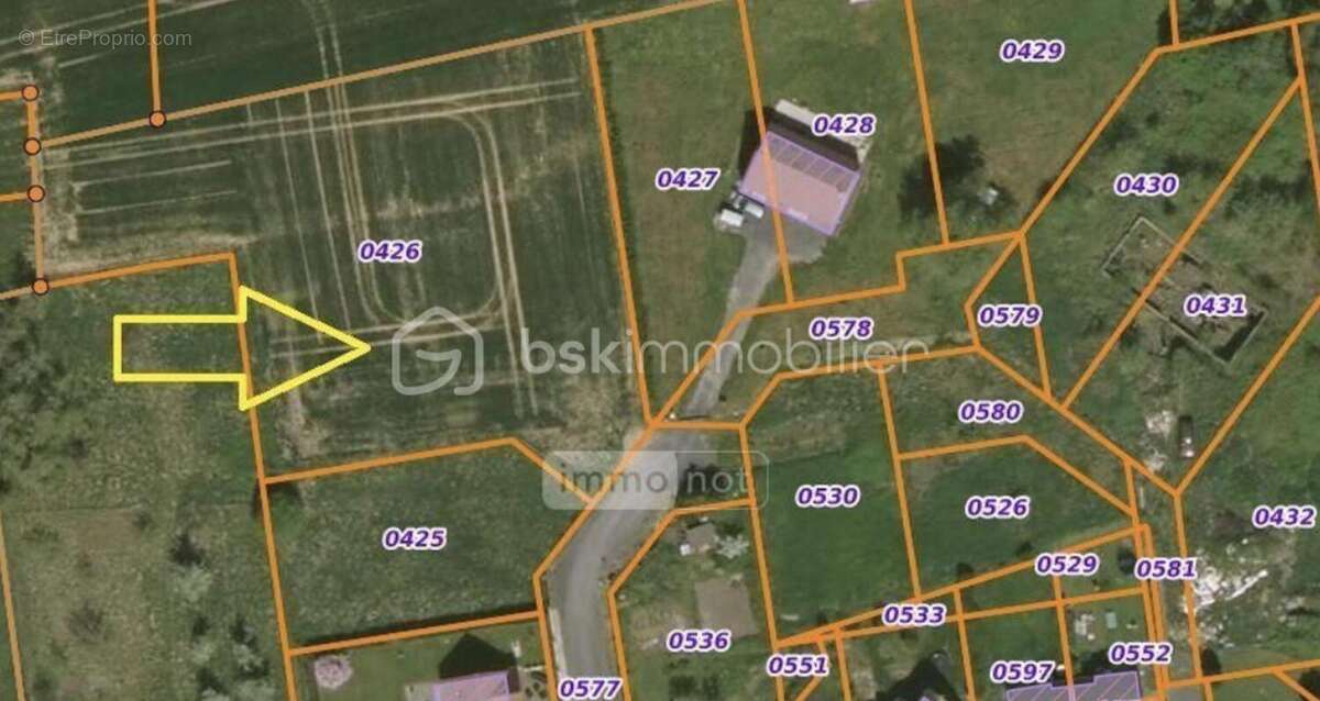 Terrain à NOUVION-ET-CATILLON