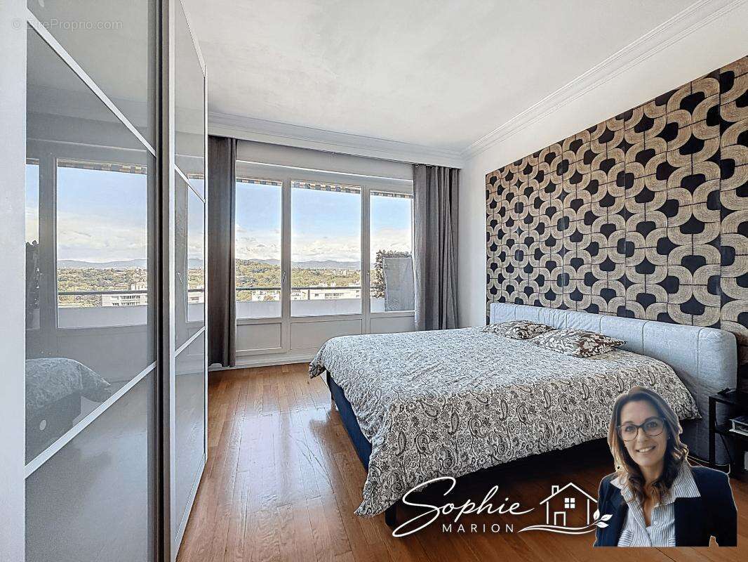 Appartement à SAINTE-FOY-LES-LYON