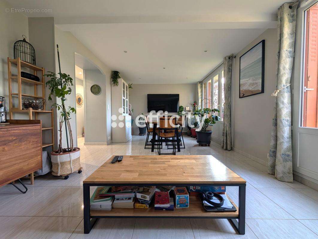 Appartement à MONTMORENCY