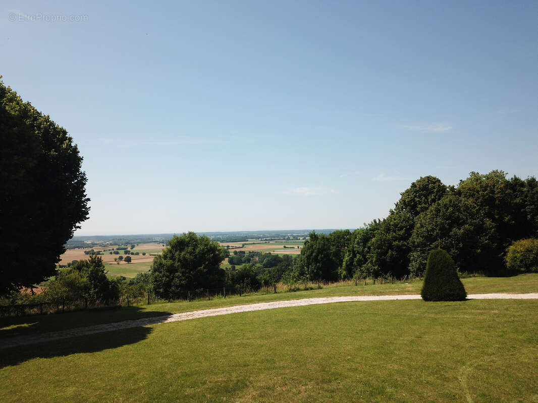 Maison à BOURG-EN-BRESSE