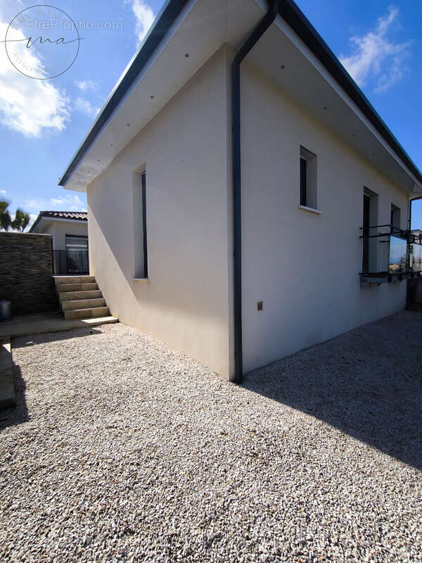 Maison à COLOMBIERS