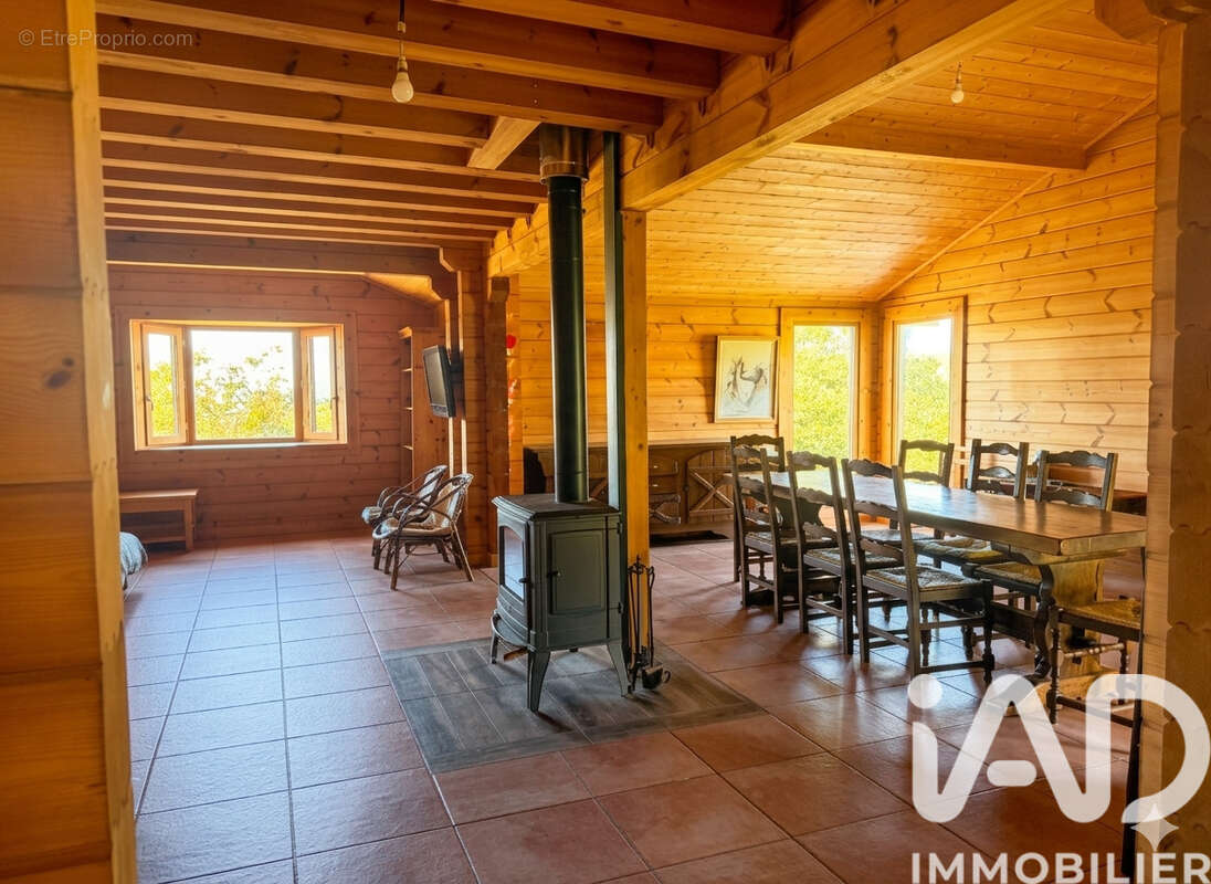 Photo 5 - Maison à SAINT-PIERRE-LA-PALUD