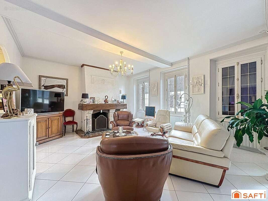 Photo 5 - Maison à VILLENEUVE-SUR-YONNE