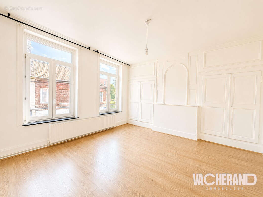 Appartement 83 m² à Lille  - photo 3