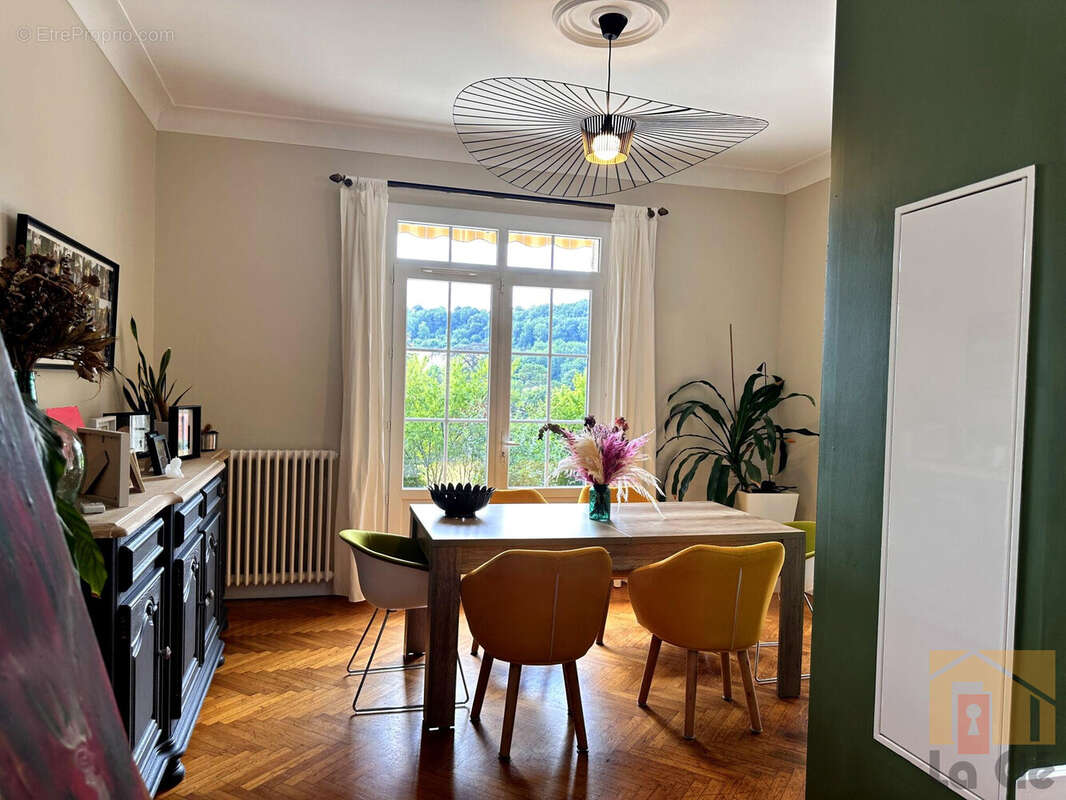 Maison 200 m² à Castelculier  - photo 7