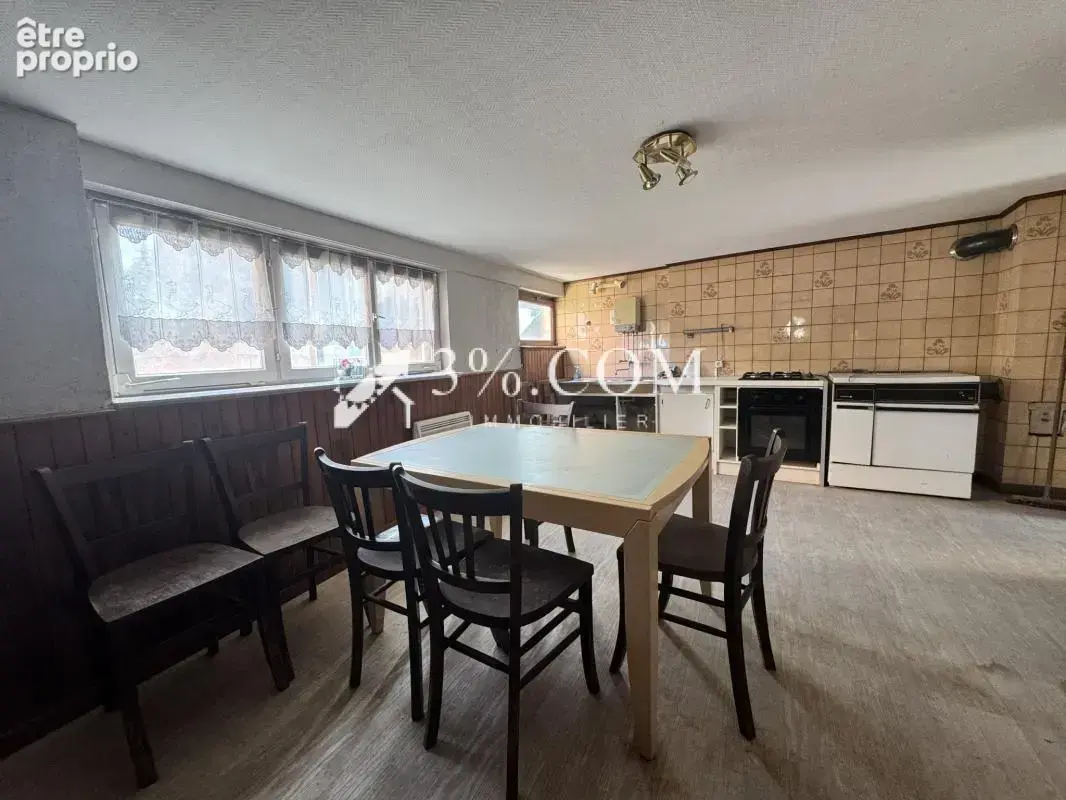 3%COM Maison (139 m2)  à rénover  avec 300m2 de dépendances - photo 11
