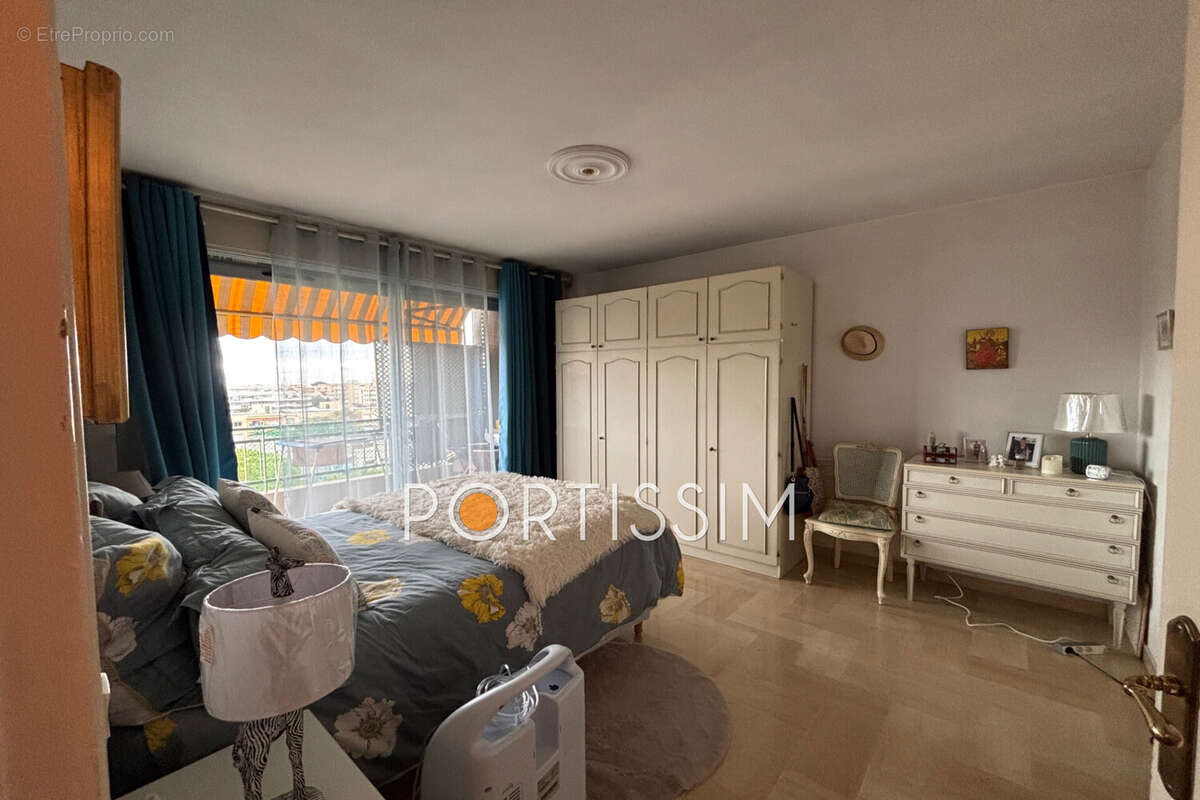 Appartement à CAGNES-SUR-MER