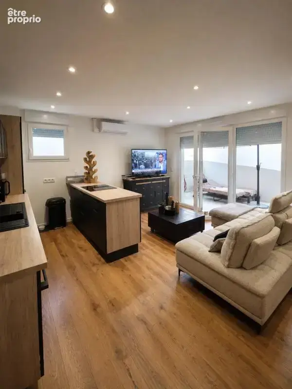 Appartement 3 pièces de 65 m² à Cogolin - photo 2