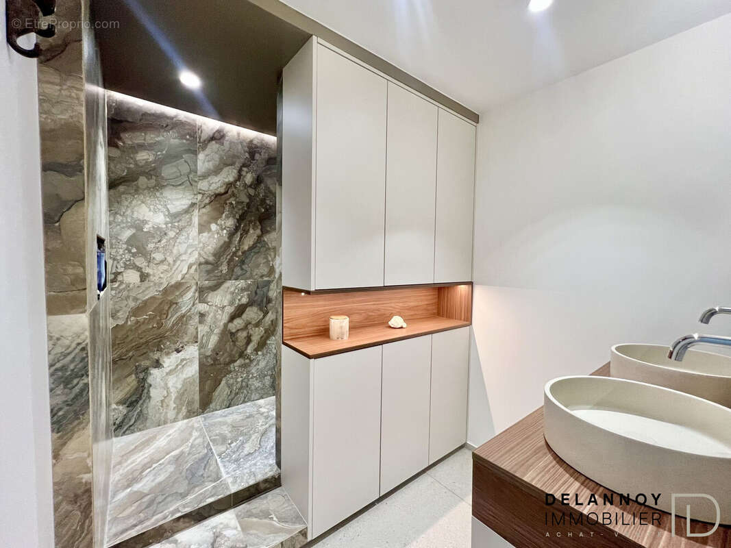 Maison 75 m² à Lille  - photo 4