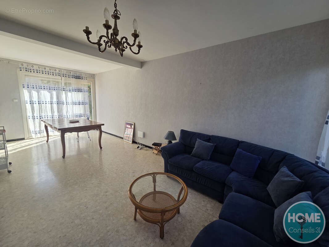 Maison T5 centre ville de Cugnaux - photo 2