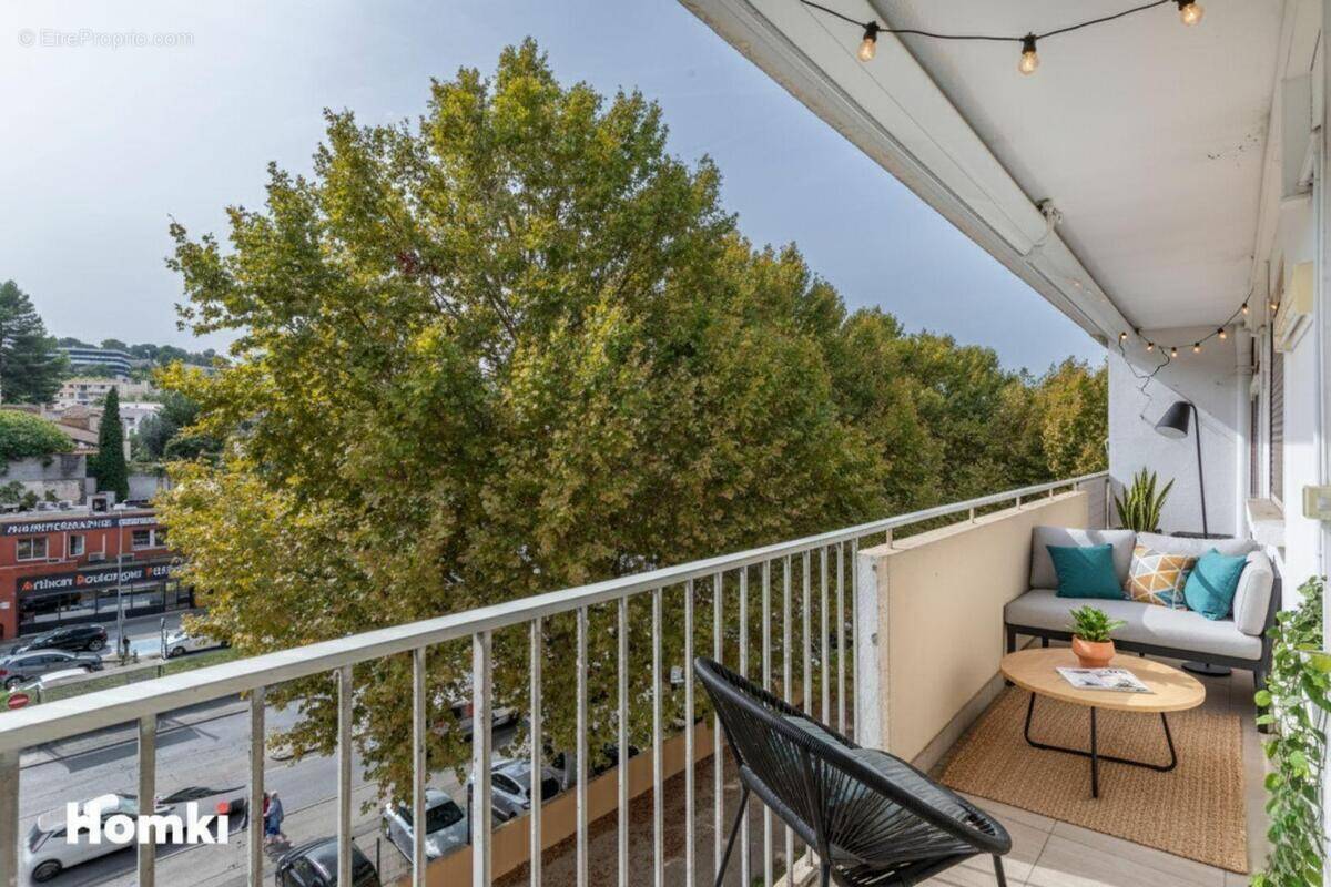 Appartement à MARSEILLE-13E