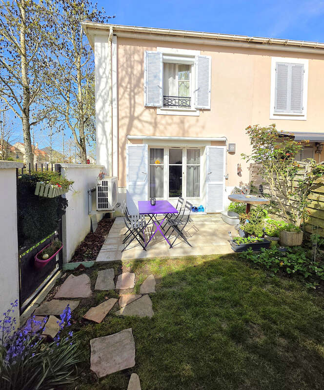 Maison à BAILLY-ROMAINVILLIERS