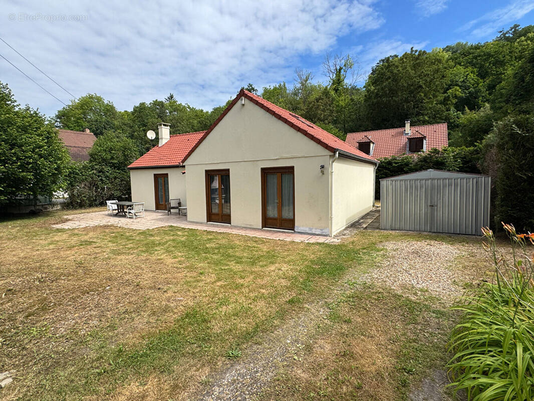 Maison à ENNERY