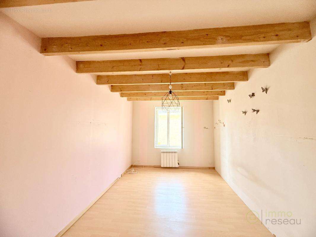 Maison à CHANAS