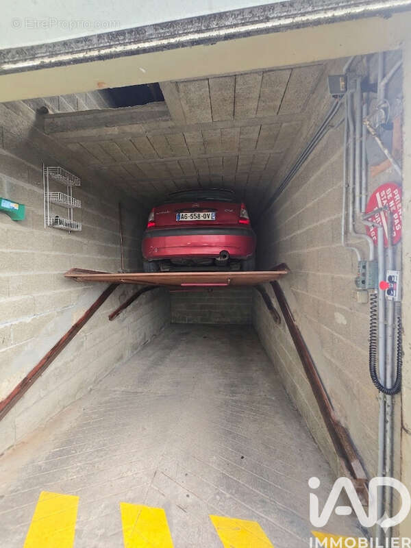 Photo 2 - Parking à RENNES