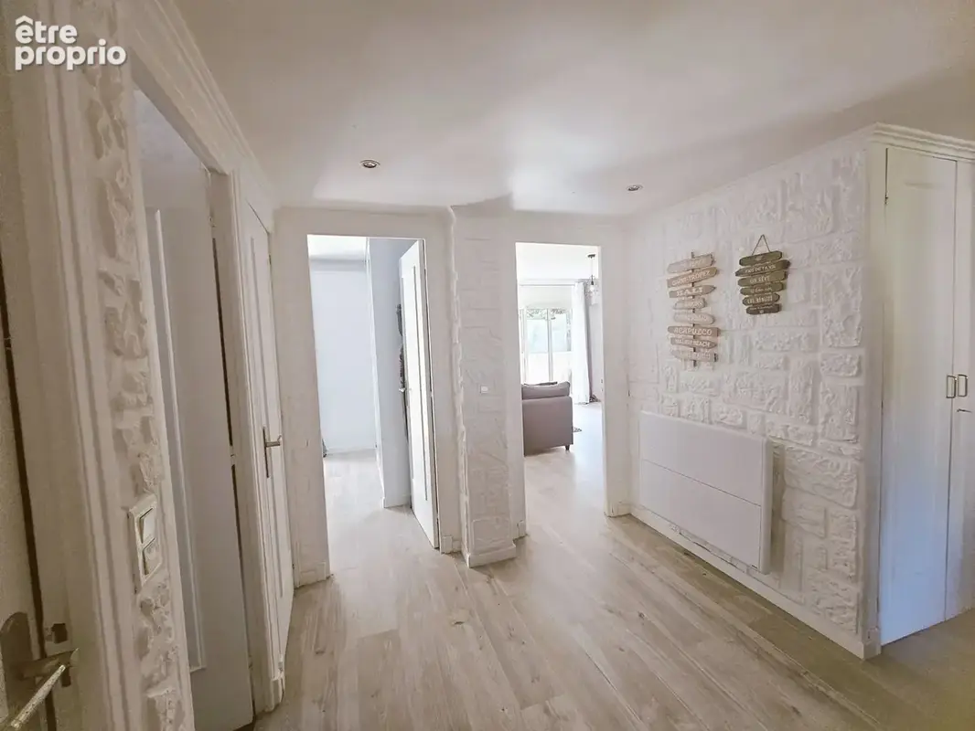 Appartement 70 m² à Le Cannet  - photo 8