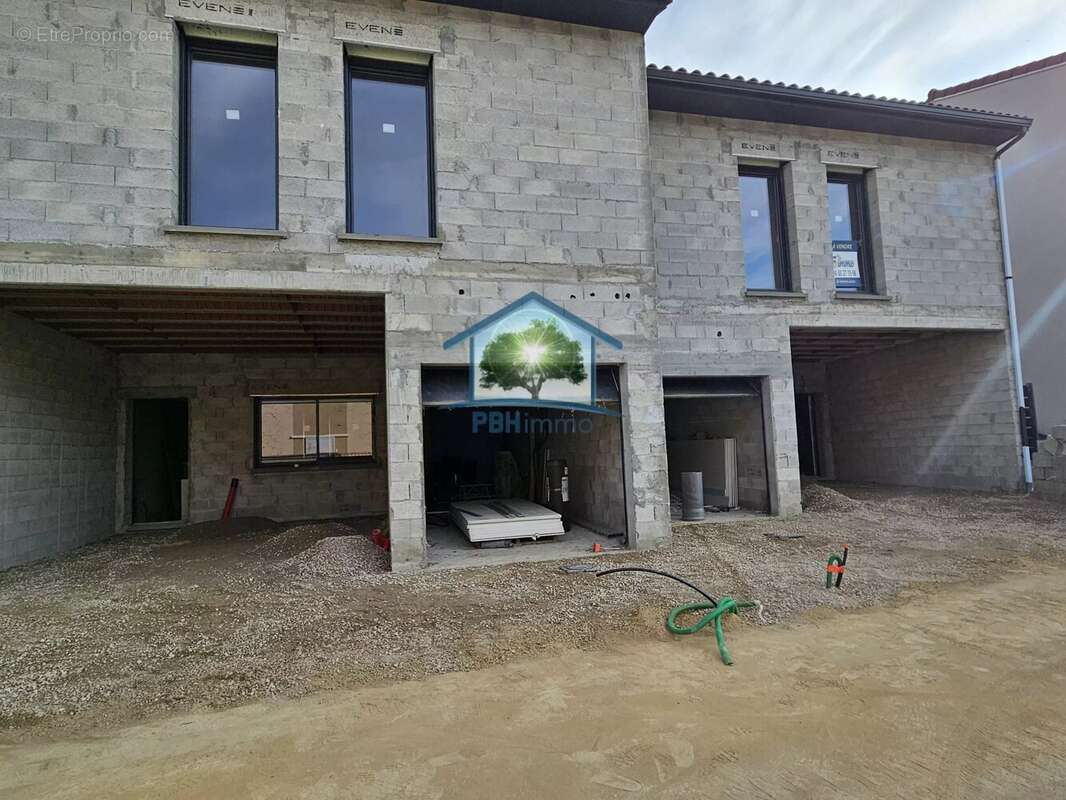 Maison à LOIRE-SUR-RHONE