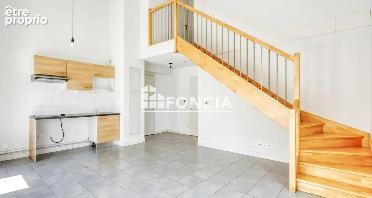 T3 dupex dernier etage sans vis-a-vis - photo 4