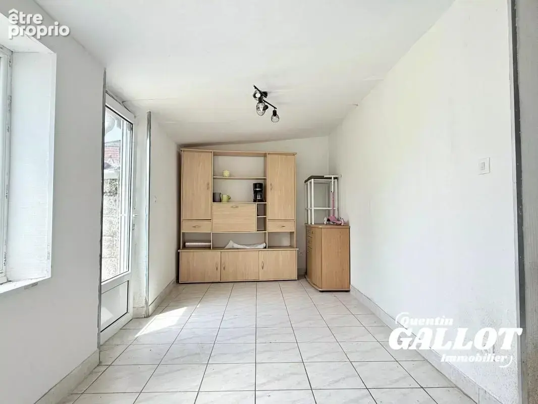 NOUVEAUTÉ - Maison "Caroline" avec jardin et fort potentiel - photo 7