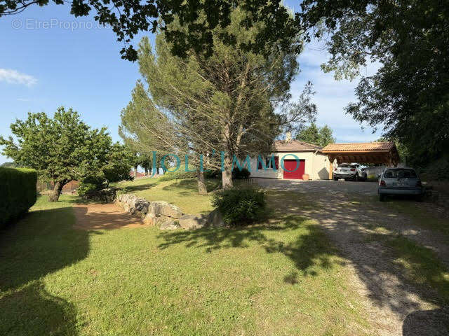 Maison à QUINTENAS