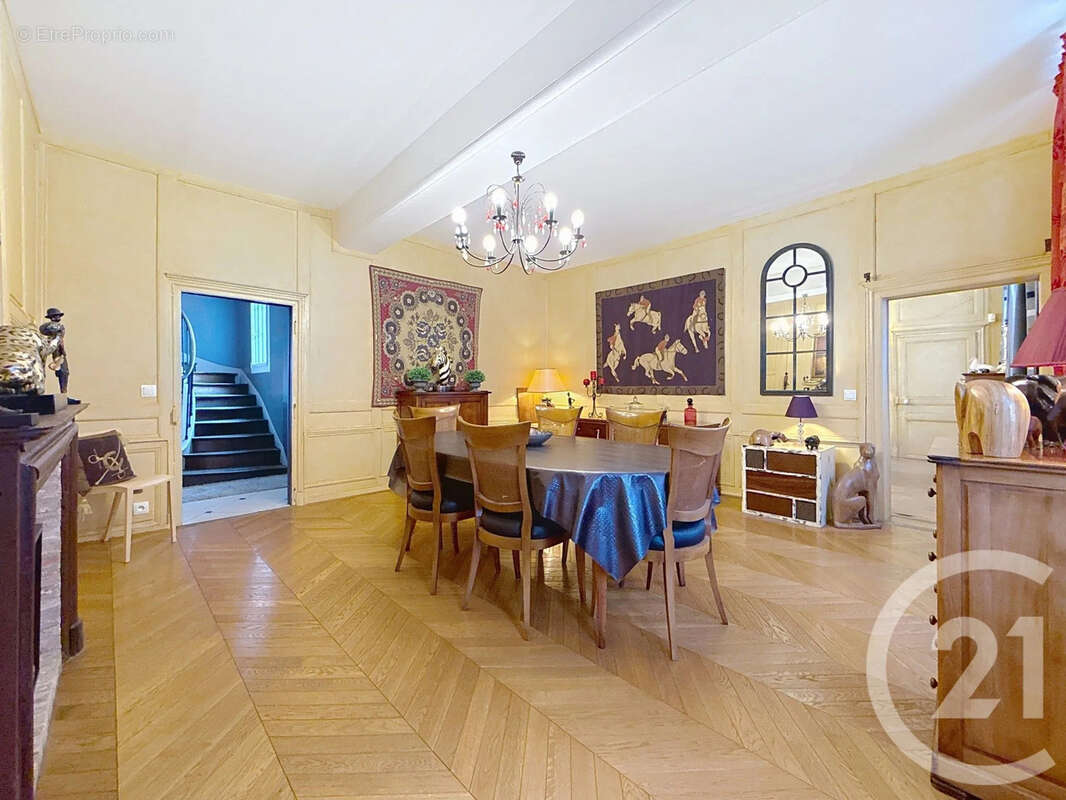 Maison à VILLENAUXE-LA-GRANDE