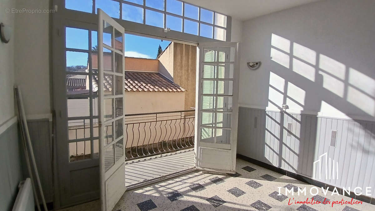 Maison 103 m² à Lezignan-La-Cebe  - photo 3