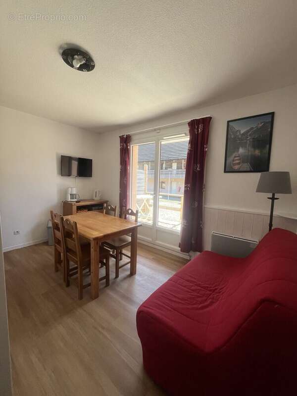 Appartement à BESSE-ET-SAINT-ANASTAISE