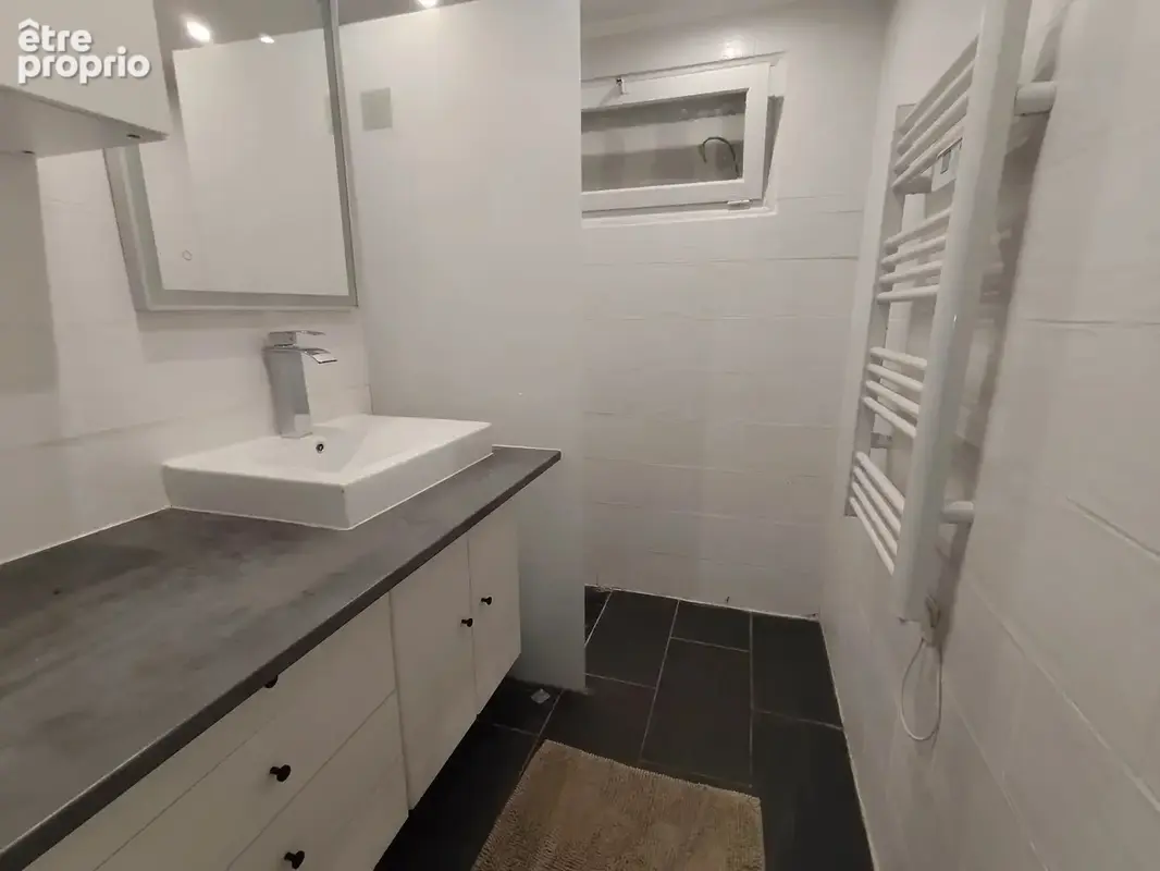 Villa de plain-pied T5 de 96 m² - Piscine - Garage - Jardin - Port-de-Bouc - photo 21
