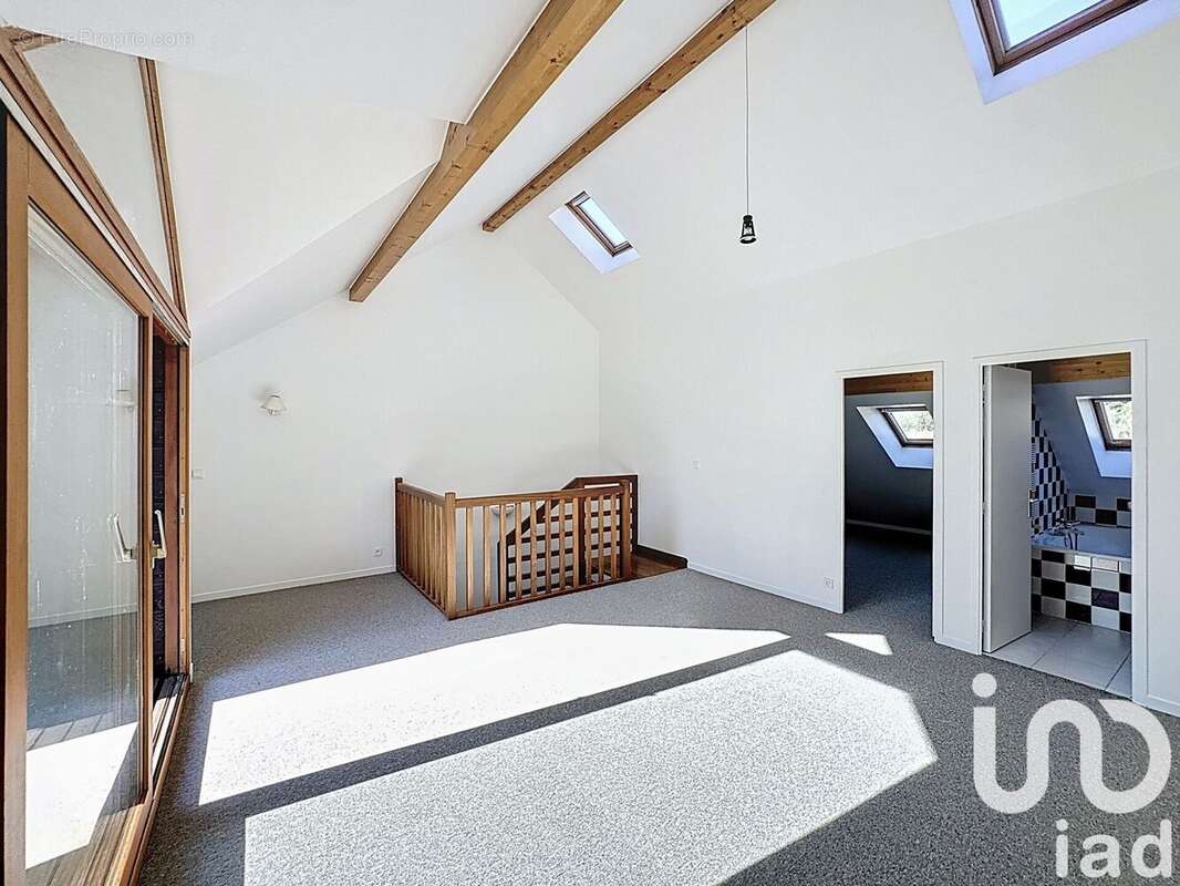 Photo 9 - Maison à VELIZY-VILLACOUBLAY