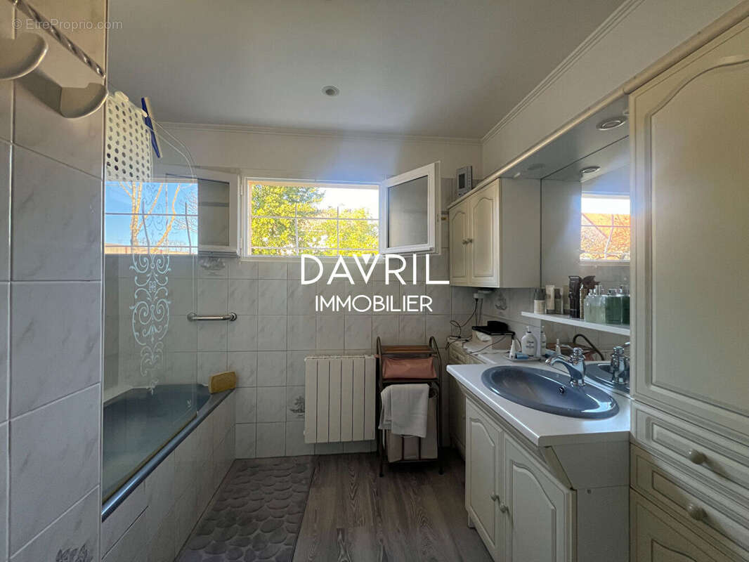 Maison à CONFLANS-SAINTE-HONORINE