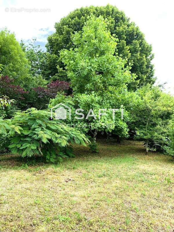 Photo 2 - Maison à VIEUX-MAREUIL