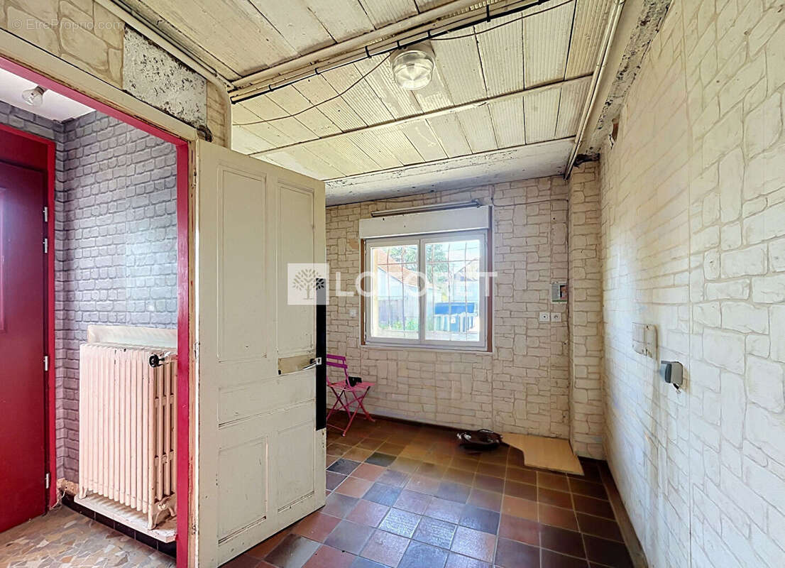 Maison La Ferté Saint Aubin 4 pièces 73 m² à réaménager - photo 8