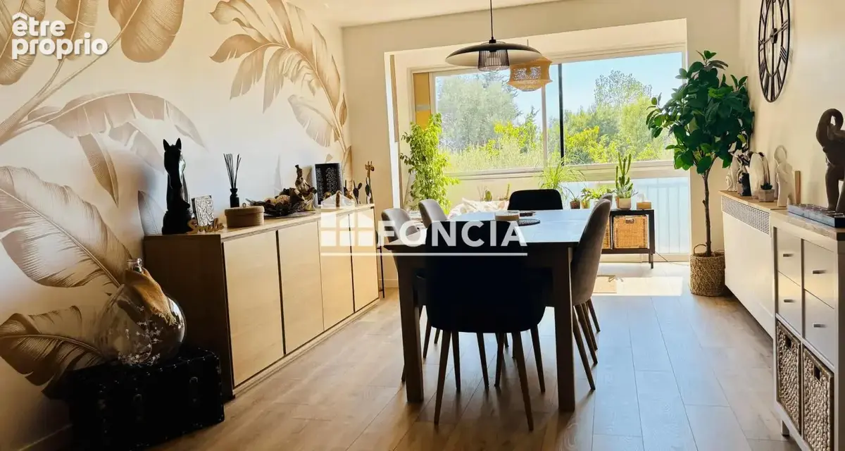 Photo Appartement à Hyeres au prix de 266 000€