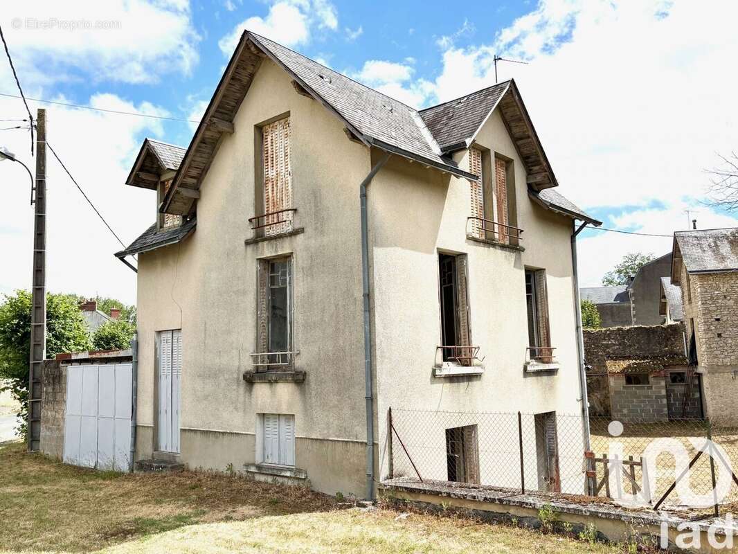Photo 2 - Maison à SAINT-GAULTIER