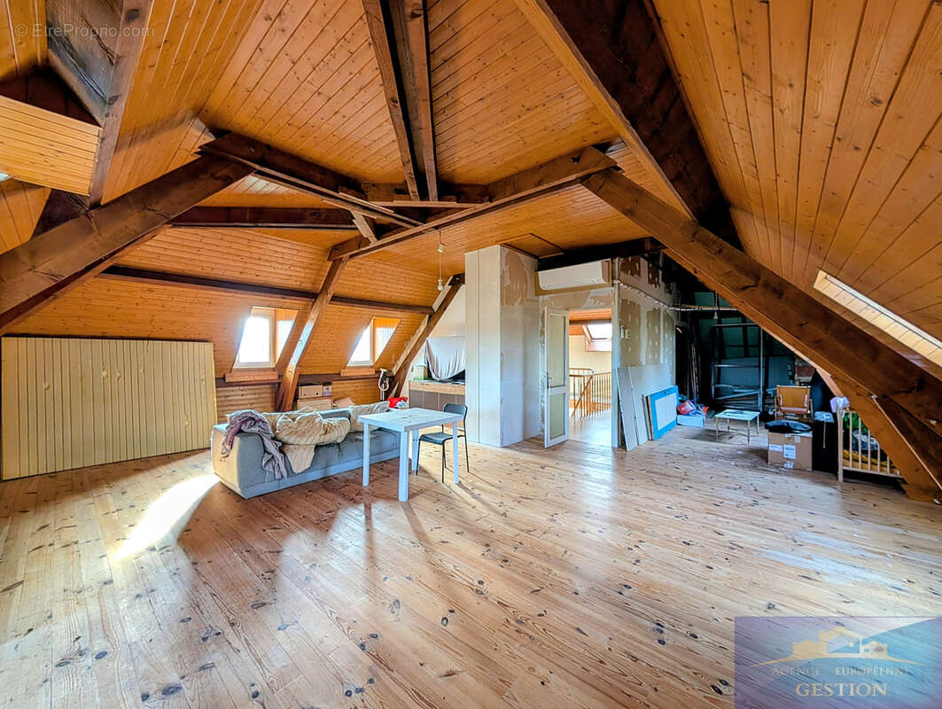 Maison à AUREILHAN