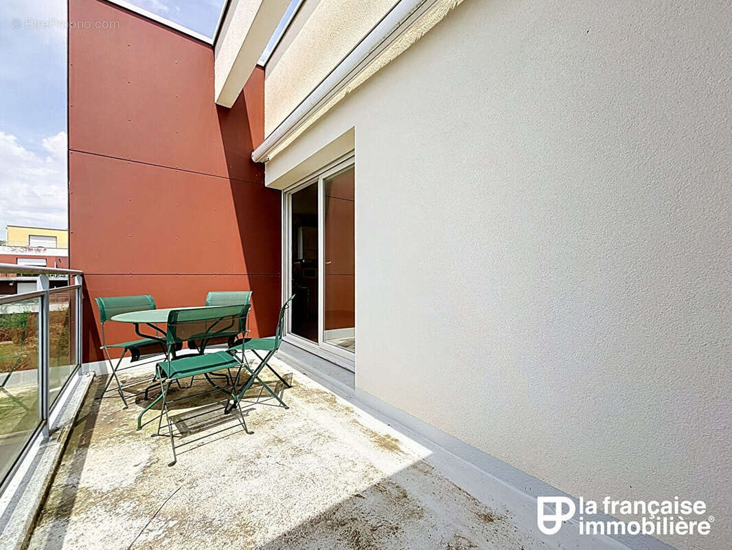 Appartement à MONTGERMONT
