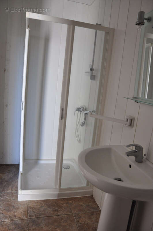 Jolie longère à la campagne, avec 6 chambres et 5610 m2 de terrain - photo 11