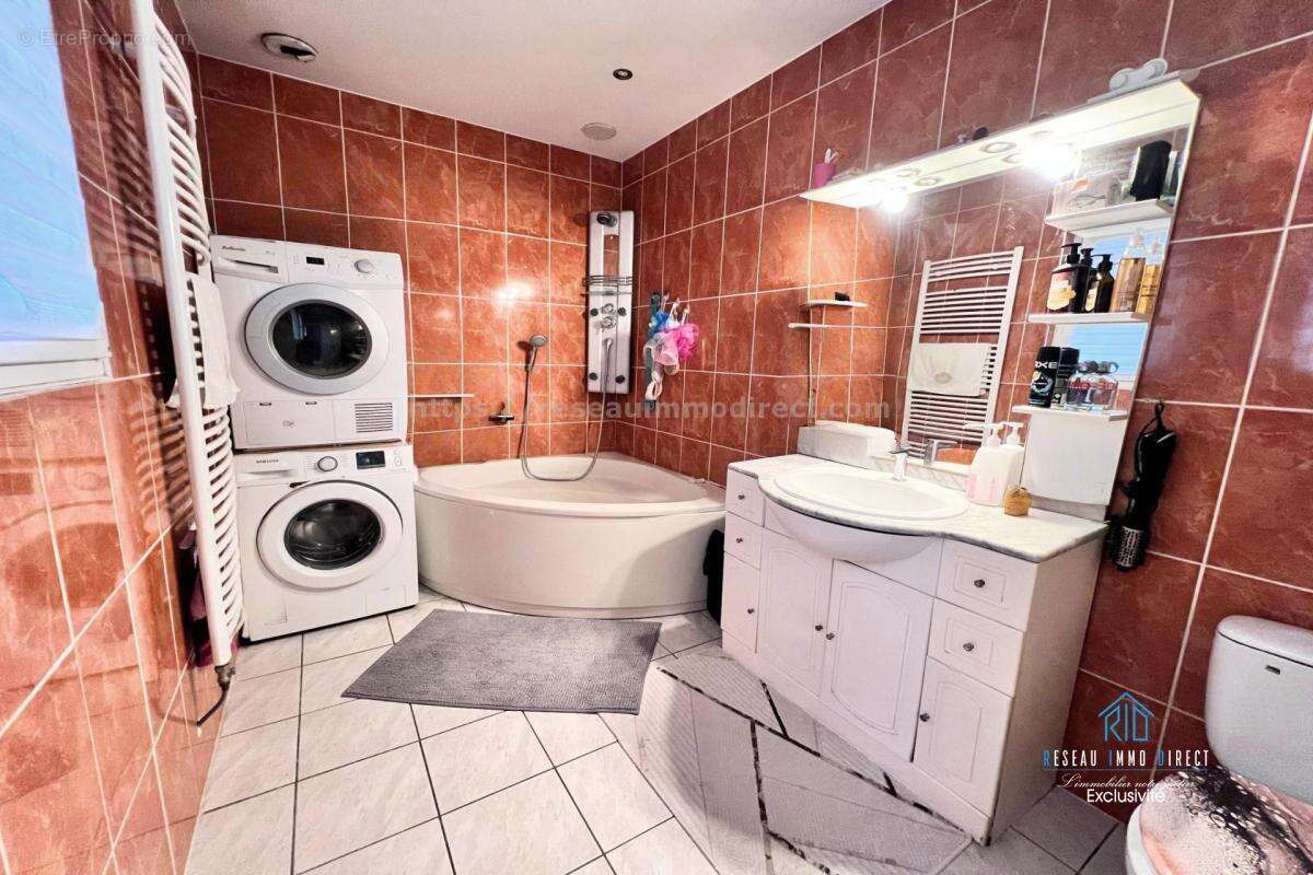 Maison à SAINT-JEAN-DE-MOIRANS