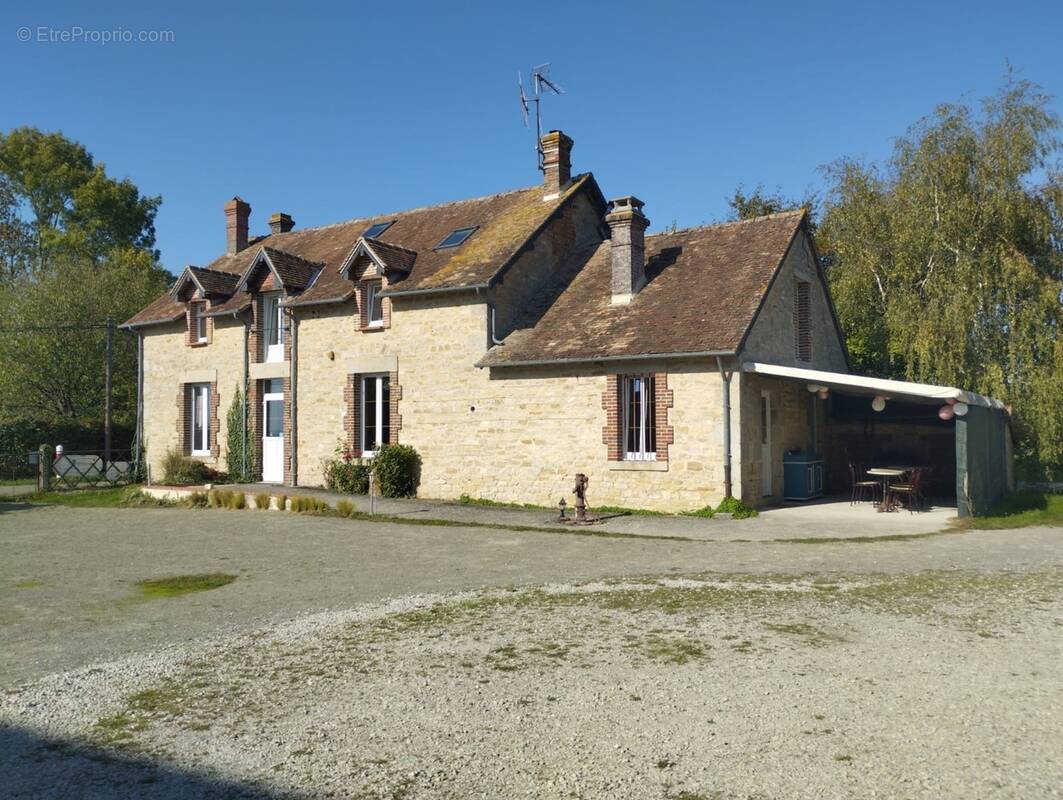 Maison à HAUTERIVE