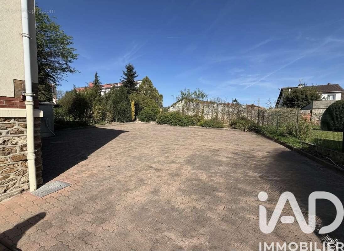 Photo 2 - Maison à NEUILLY-SUR-MARNE