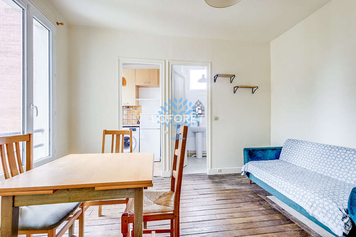 Appartement à PARIS-20E