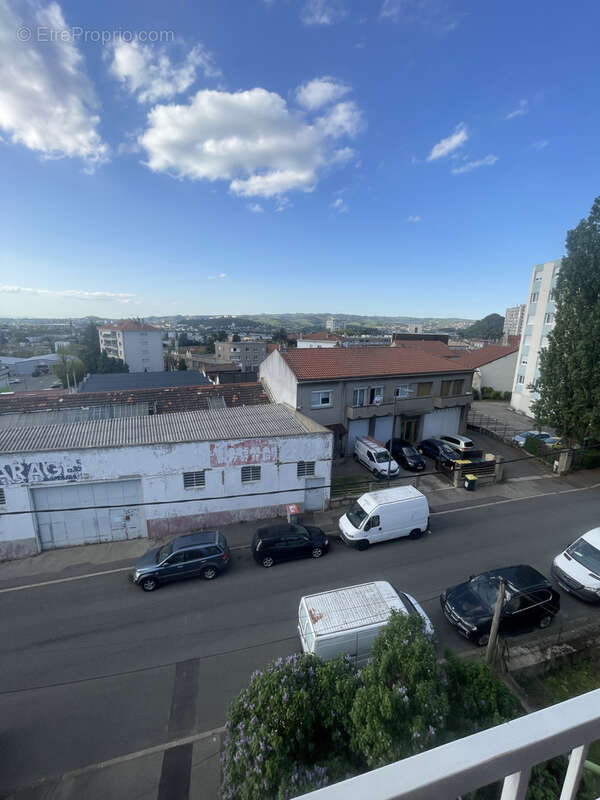 Appartement à SAINT-ETIENNE