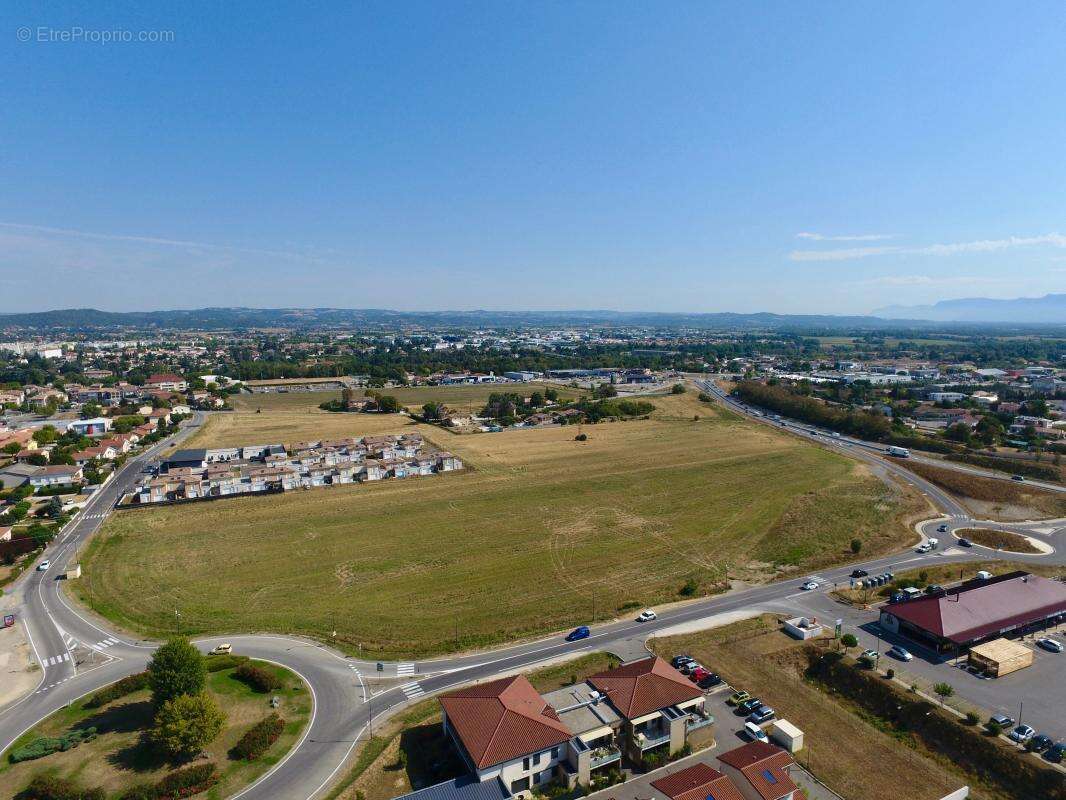 Terrain à CHATUZANGE-LE-GOUBET