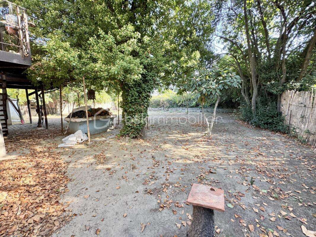 Maison à NISSAN-LEZ-ENSERUNE