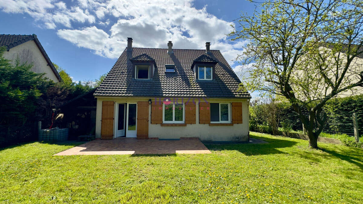 Maison à MAREIL-EN-FRANCE