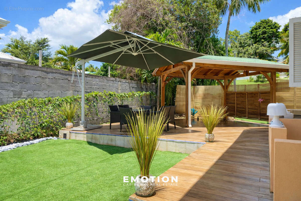 Appartement à LE GOSIER